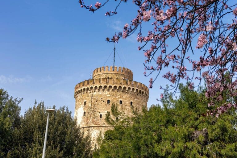 Η ΠΟΜΕΝΣ απευθύνει κάλεσμα στους ένστολους για συγκέντρωση διαμαρτυρίας στη ΔΕΘ