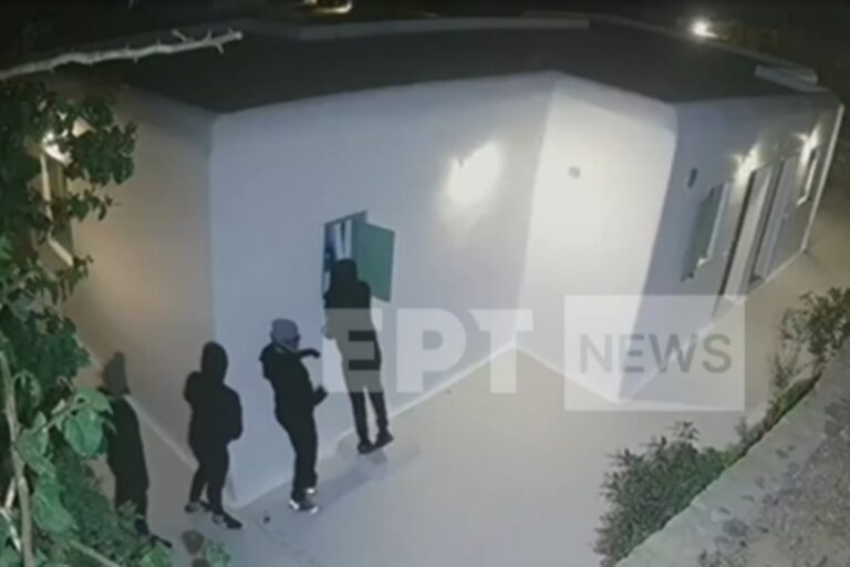 Μύκονος: Έκλεβαν τουρίστες και έκρυβαν τα κλοπιμαία σε βράχια – Συνελήφθησαν τέσσερα άτομα (βίντεο)