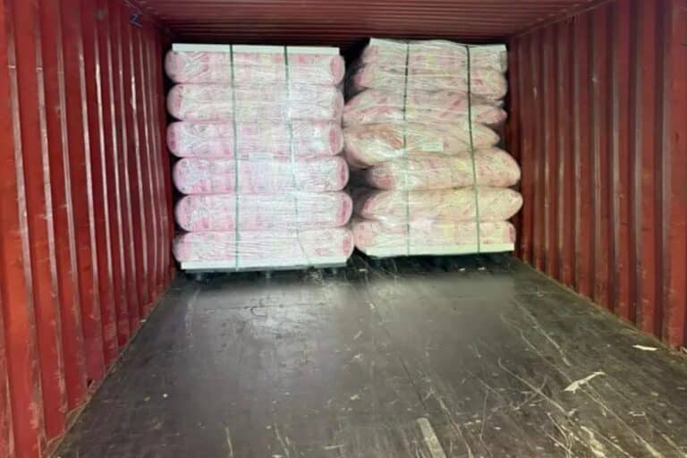 ΔΑΟΕ : Κατασχέθηκε πάνω από μισός τόνος ακατέργαστης κάνναβης στο λιμάνι του Πειραιά – 3 συλλήψεις στη Βουλγαρία (βίντεο)