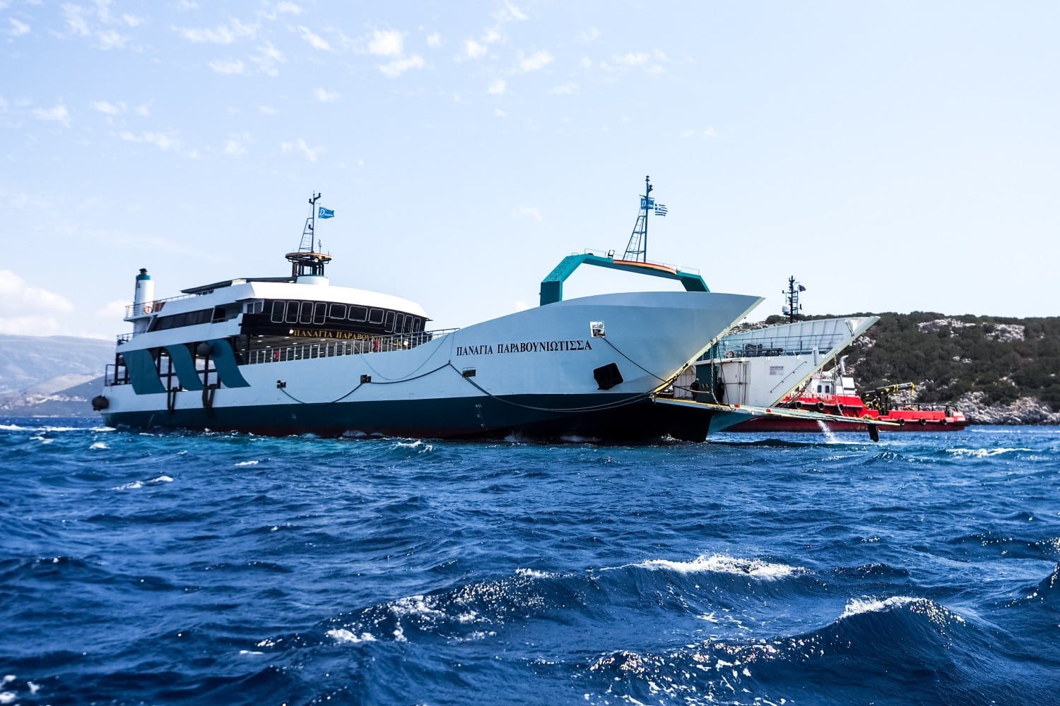 ploio nea styra evia 8 8 2025