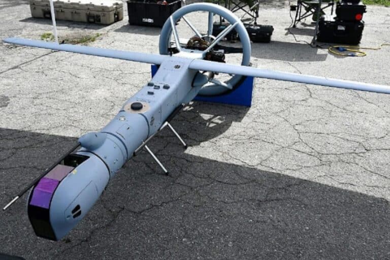 Σε πλήρη επιχειρησιακή ετοιμότητα τα νέα ελληνικά drones MQ-35A V-BAT