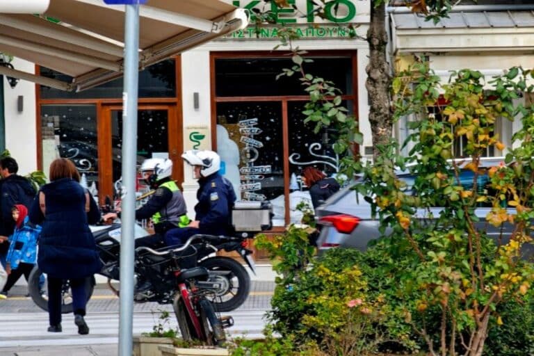Τρίκαλα: Έγραψε πρώην βουλευτή, αλλά και κυβερνητικό στέλεχος η Τροχαία