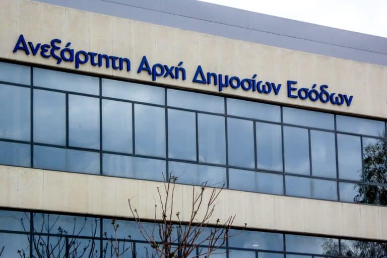 Ηλεκτρονική τιμολόγηση: Τι αλλάζει από 1η Οκτωβρίου – Ποιοι υποβάλλουν δήλωση στην ΑΑΔΕ