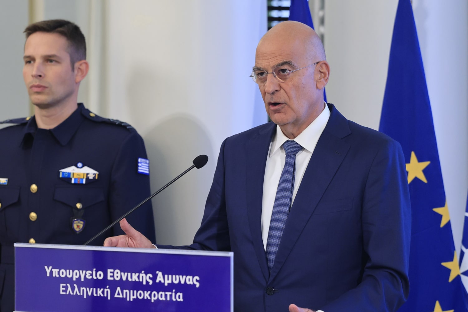 dendias enoples dynameis 30 9 2