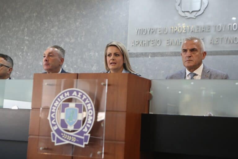 Κοινή Συνέντευξη Τύπου ΕΛ.ΑΣ. και ΑΑΔΕ για το λαθρεμπόριο καυσίμων: Τα τρικ του κυκλώματος και το «έξυπνο» λογισμικό (εικόνες)