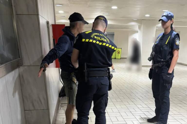 Σχέδιο «ΑΡΙΑΔΝΗ»: 91.610 έλεγχοι και 1.536 συλλήψεις για το 2025 στα Μέσα Μαζικής Μεταφοράς στην Αττική (Βίντεο)