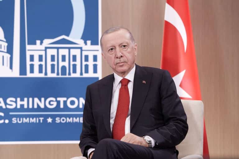 Ερντογάν: «Θέλουμε το μερίδιό μας από τους πόρους της Μεσογείου και συνεργασία καζάν-καζάν με τους γείτονες»