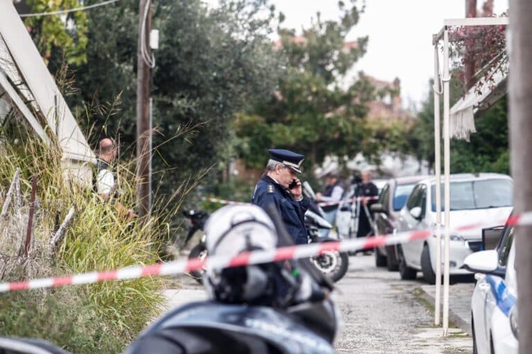 Τρίκαλα: Η φρικιαστική ομολογία του 18χρονου μητροκτόνου – «Τη σκότωσα γιατί με κακοποιούσε ψυχολογικά και σωματικά»