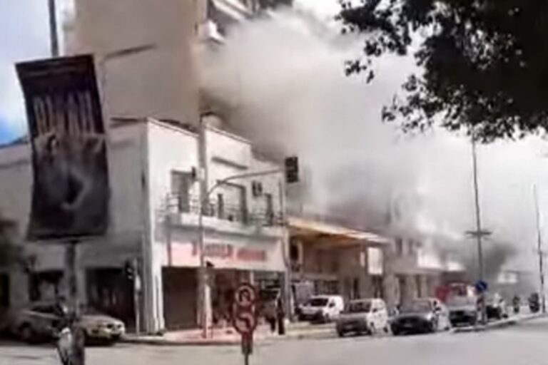 Θεσσαλονίκη: Νεκρή η 70χρονη που εντοπίστηκε αναίσθητη έξω από το σπίτι της στη Νεάπολη