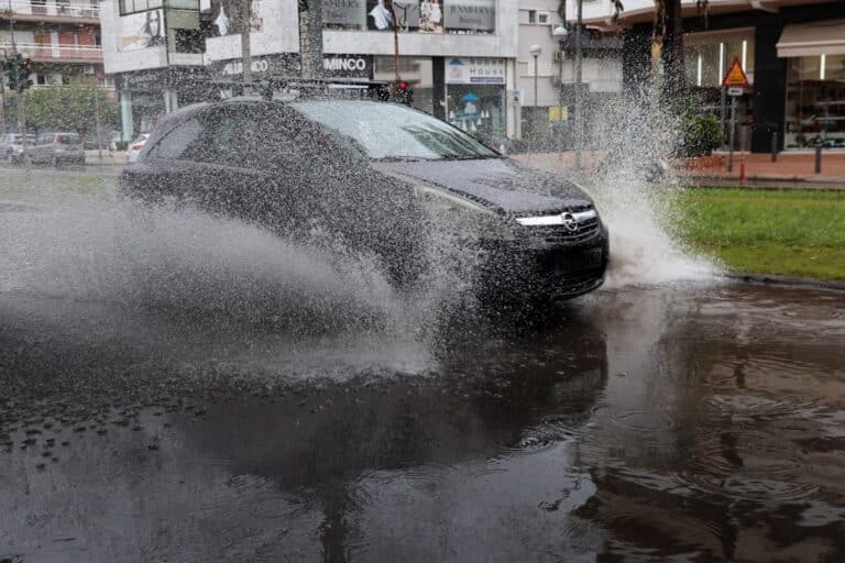 Καντερές: «Έρχονται βροχές τις επόμενες ημέρες» – Τι καιρό θα έχει 28η Οκτωβρίου