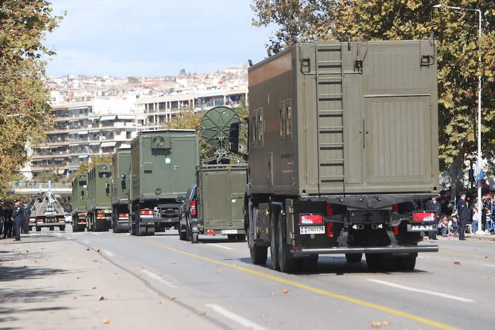 stratiotiki parelasi 6