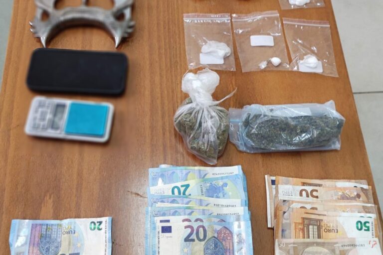 Ζάκυνθος: Συνελήφθη 39χρονος για διακίνηση ναρκωτικών και κατοχή όπλων