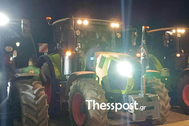 Με τρακτέρ η πανθεσσαλική σύσκεψη αγροτών στα Φάρσαλα – «Από εδώ ξεκινάνε τα μπλόκα» (βίντεο)