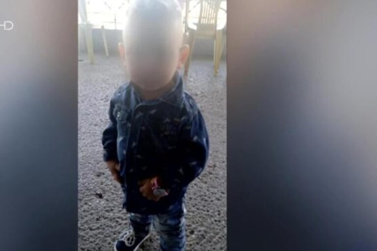 Αχαΐα: «Καλύτερα να είχα πεθάνει εγώ παρά ο Ανδρέας μας» – Συντετριμμένος ο θείος του 3χρονου