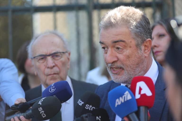 Συνεχίζεται η δίκη του Σήφη Βαλυράκη: «Δολοφονία» και «σχέδιο συγκάλυψης» καταγγέλλει ο κουνιάδος του θύματος