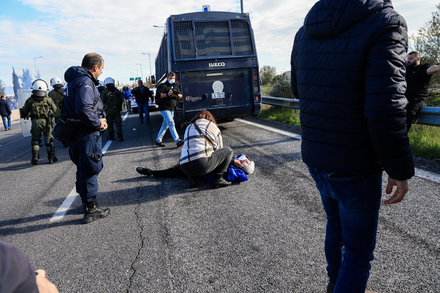 epeisodia agrotes larisa 30 11 2025 6