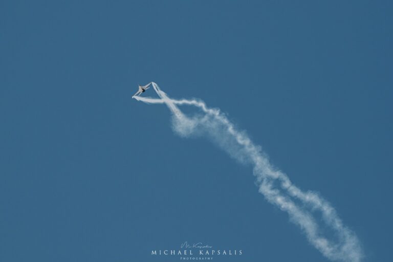 Ηράκλειο: Εντυπωσίασε στον ουρανό η ομάδα «ΖΕΥΣ» της Πολεμικής Αεροπορίας (εικόνες & βίντεο)