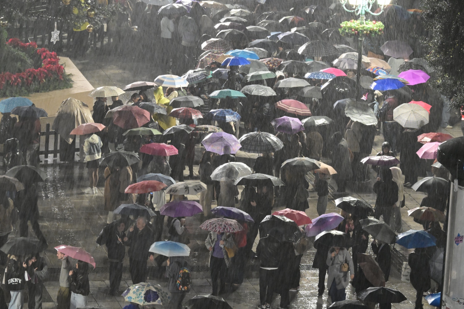 kakokairia athina 27 11 2