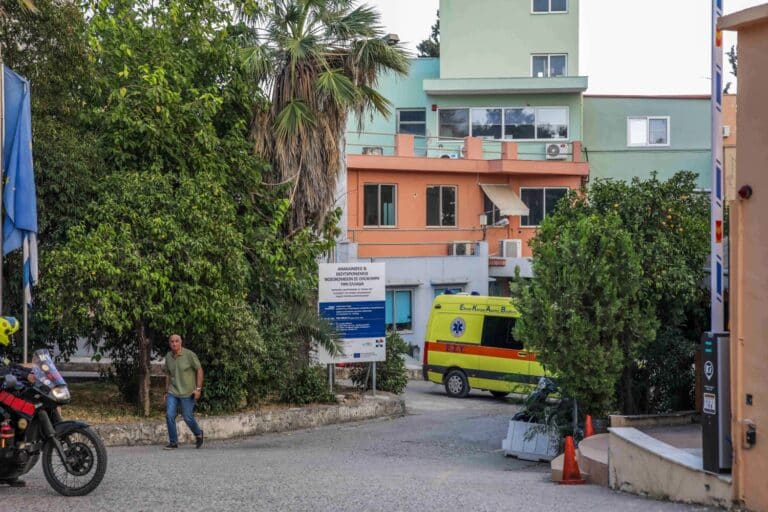 Αχαΐα: Πώς έγινε η τραγωδία με το τρίχρονο αγοράκι – Συνελήφθη 25χρονος συγγενής που έπαιζε μαζί του