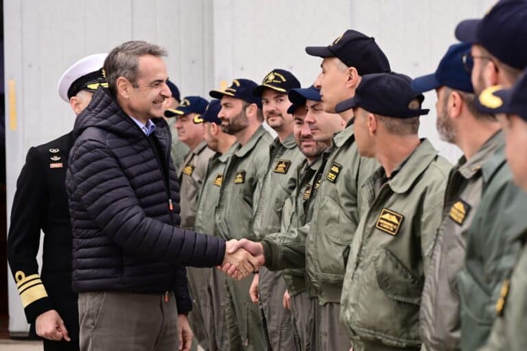 Μητσοτάκης για τις Ένοπλες Δυνάμεις: «Τιμούμε το θάρρος όλων εκείνων που αγρυπνούν για το παρόν και το μέλλον της πατρίδας»