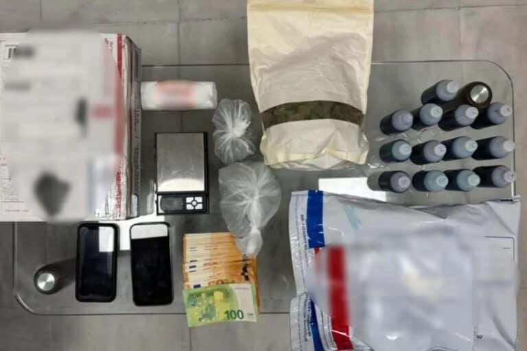 Δέμα με ναρκωτικά από τις ΗΠΑ ταξίδευε… για Θεσσαλονίκη – Χειροπέδες σε δύο 21χρονους