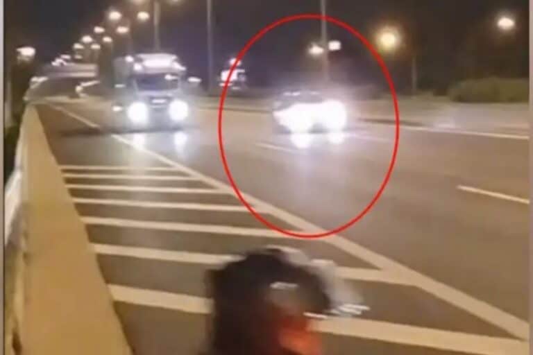 Εθνική Οδός Αθηνών-Λαμίας: Η στιγμή που το ραντάρ της Τροχαίας «πιάνει» μεθυσμένο οδηγό να τρέχει με 230 χλμ./ώρα (βίντεο)