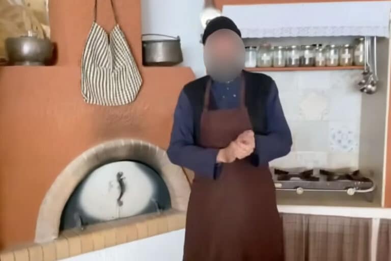 Αυτός είναι ο ρασοφόρος που συνελήφθη με 2 κιλά κοκαΐνης στη Ρόδο – YouTuber, πρώην μοντέλο και αρχιεπίσκοπος των Παλαιοημερολογητών