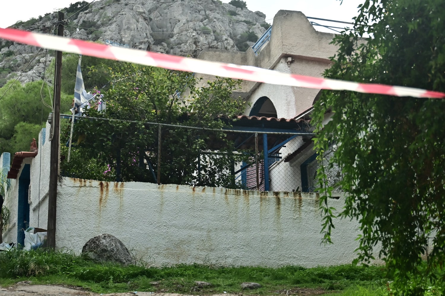 salamina listeia nekri 75xroni1 11