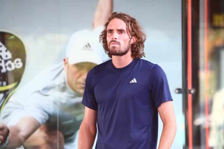 Ο Τσιτσιπάς έτρεχε με τη Lotus του με 210 χλμ. στην Αττική Οδό – Πρόστιμο 2.000 ευρώ και αφαίρεση διπλώματος