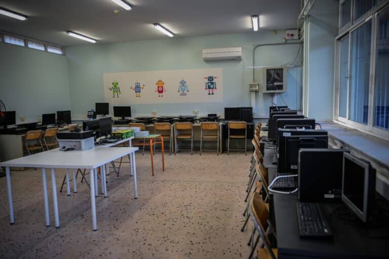 Αχαΐα: Ελεύθεροι αφέθηκαν οι δύο 15χρονοι για την υπόθεση διακίνησης ναρκωτικών σε σχολείο