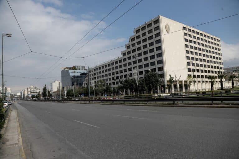 Κυκλοφοριακές ρυθμίσεις στην Αθήνα σήμερα και αύριο (26/11) – Ποιοι δρόμοι θα είναι κλειστοί