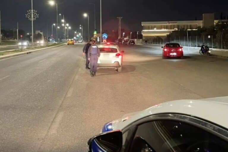 Εντατικοί έλεγχοι της Τροχαίας σε Ασπρόπυργο και Ίλιον – Βεβαιώθηκαν 49 παραβάσεις, ακινητοποιήθηκαν 16 οχήματα (εικόνες & βίντεο)