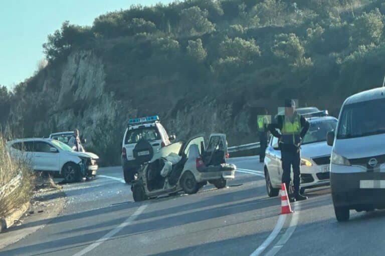 Τροχαίο στο Ηράκλειο: Άμορφη μάζα το ΙΧ όπου ανασύρθηκε νεκρός ο 52χρονος