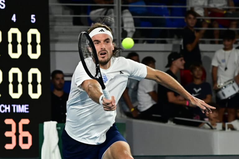 Στέφανος Τσιτσιπάς: «Το δίπλωμα οδήγησής του στην Ελλάδα είναι σε ισχύ» λέει ο δικηγόρος του