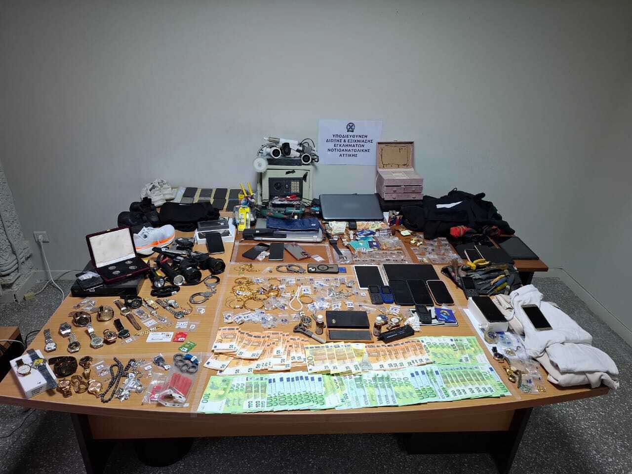 592102303 3155261741318802 5550593013540897641 n