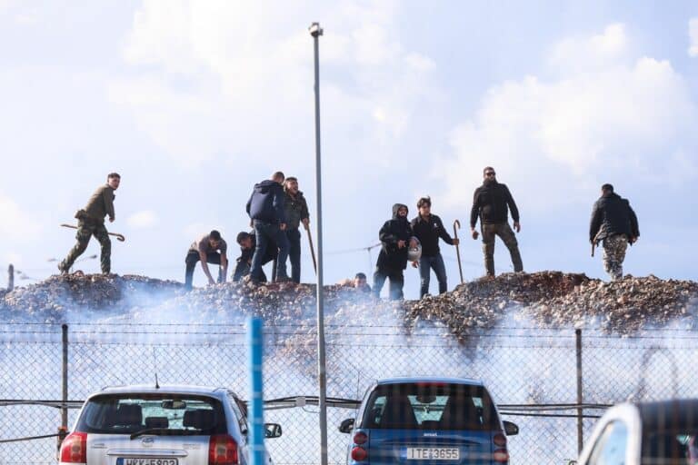 ΕΛ.ΑΣ.: «Καμία χρήση πλαστικών σφαιρών στις κινητοποιήσεις της Κρήτης»