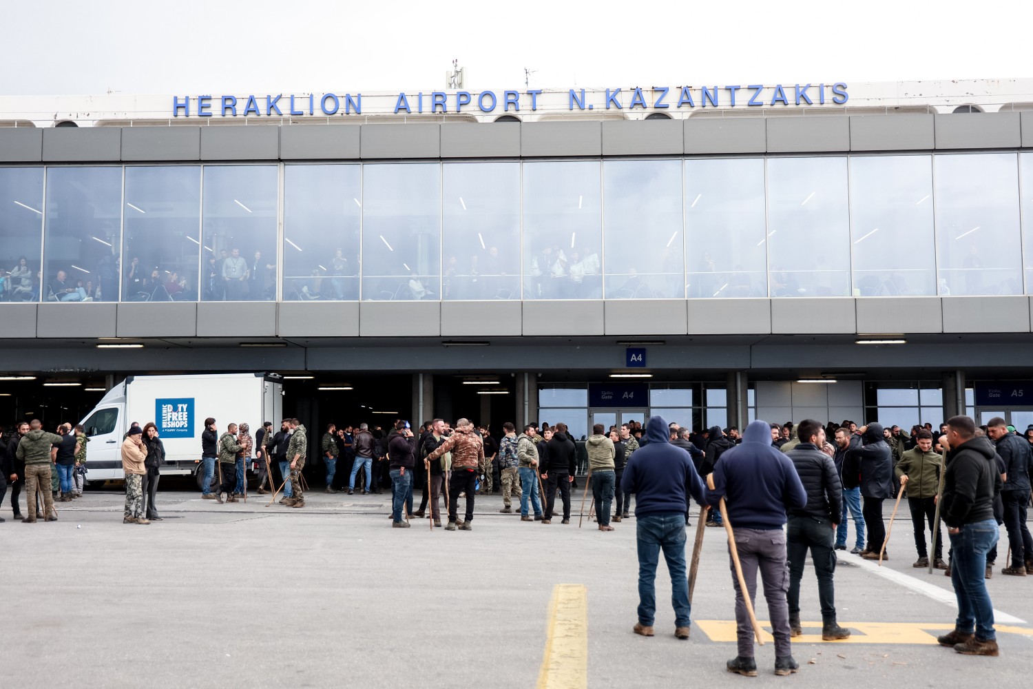 agrotes kriti 8 12 2025