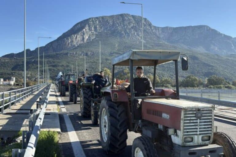 «Σκληραίνουν» τη στάση τους οι αγρότες: Νέο μπλόκο στον Εύηνο – Αποκλεισμός του αεροδρομίου στα Ιωάννινα