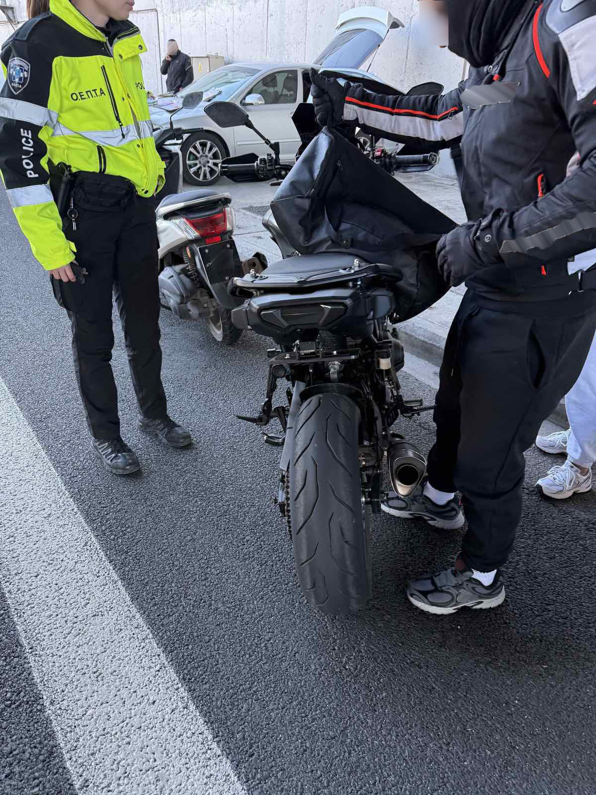 attikh odos syllhpsh 11 12 2