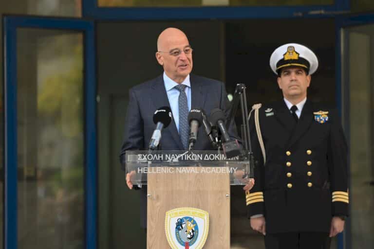 Δένδιας: Στη Γαλλία αύριο (18/12) για την ύψωση της ελληνικής σημαίας στη φρεγάτα «Κίμων»