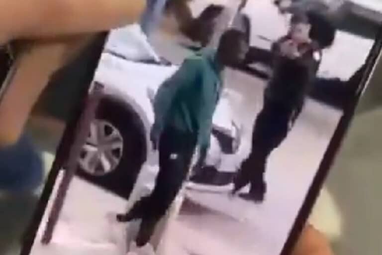 Γαλλία: Νεκρός από αστυνομικά πυρά 26χρονος – Απειλούσε με μαχαίρι περαστικούς (βίντεο)