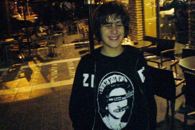 Σαν σήμερα η δολοφονία του Αλέξη Γρηγορόπουλου από τον ειδικό φρουρό Επαμεινώνδα Κορκονέα – Ξέσπασμα οργής σε όλη την Ελλάδα