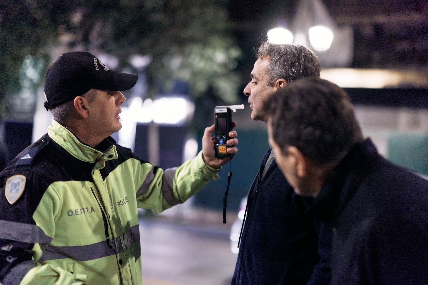 mitsotakis 14 12 2025