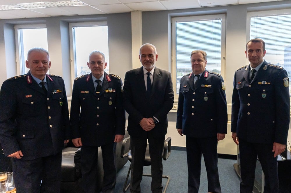 peripolika dorea 30 12 2025 2