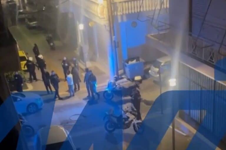 Ίλιον: Η στιγμή των συλλήψεων μετά τους πυροβολισμούς – Η καταγγελία της 18χρονης Ρομά για απόπειρα βιασμού από τον πεθερό της (εικόνες)