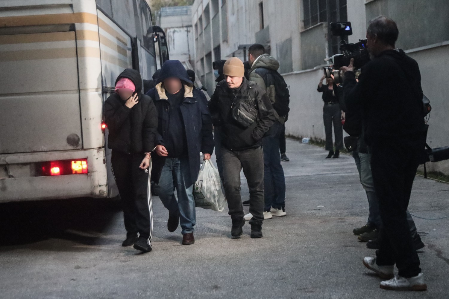 sillifthentes opekepe 14 12 2025