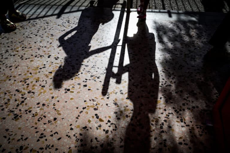 Σοκ στην Κυψέλη: Μαχαίρωμα μεταξύ μαθητριών μέσα σε σχολείο – Τραυματίστηκε 14χρονη