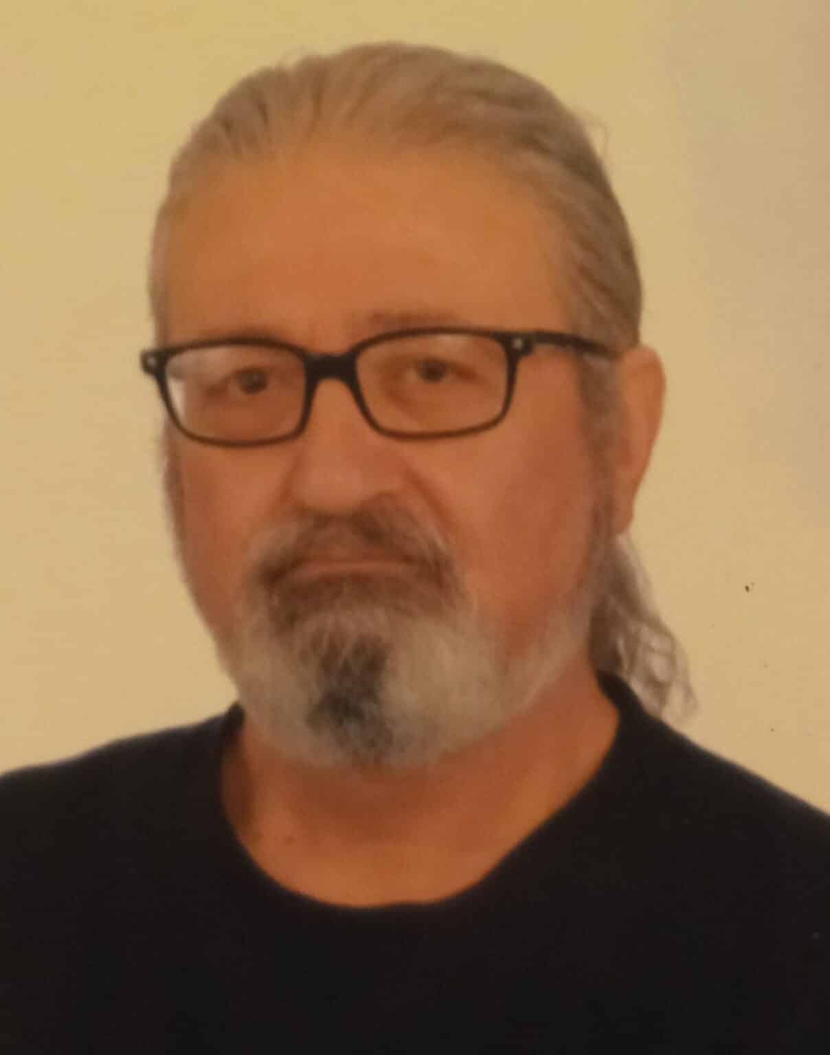 thomakos 1208x1536 1