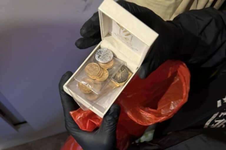 Η ανακοίνωση του «ελληνικού FBI» για το σκάνδαλο του ΟΠΕΚΕΠΕ – 16 συλλήψεις, κατασχέθηκαν χρυσός και μετρητά