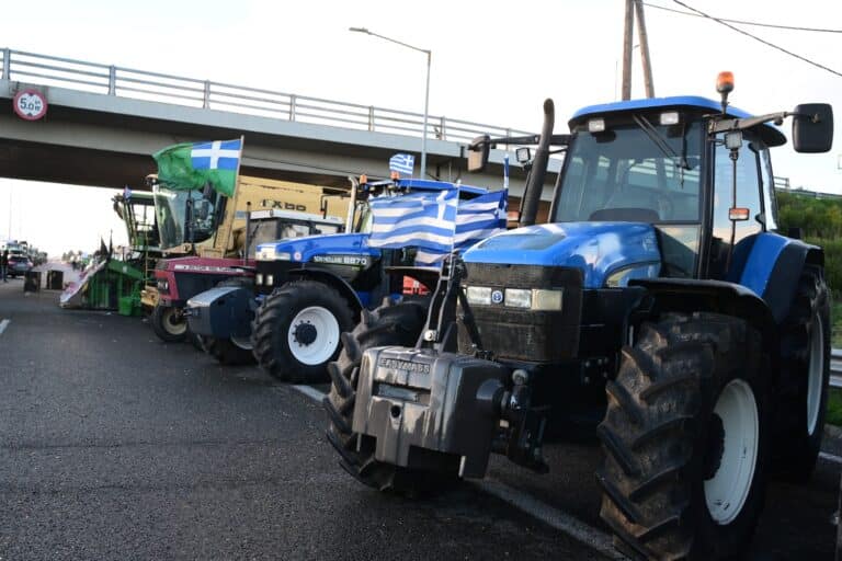 Αγρότες: Πώς «ναυάγησε» η συνάντηση στο Μαξίμου με τα μπλόκα της Πανελλαδικής – Κανονικά το «ραντεβού» με τη δεύτερη επιτροπή